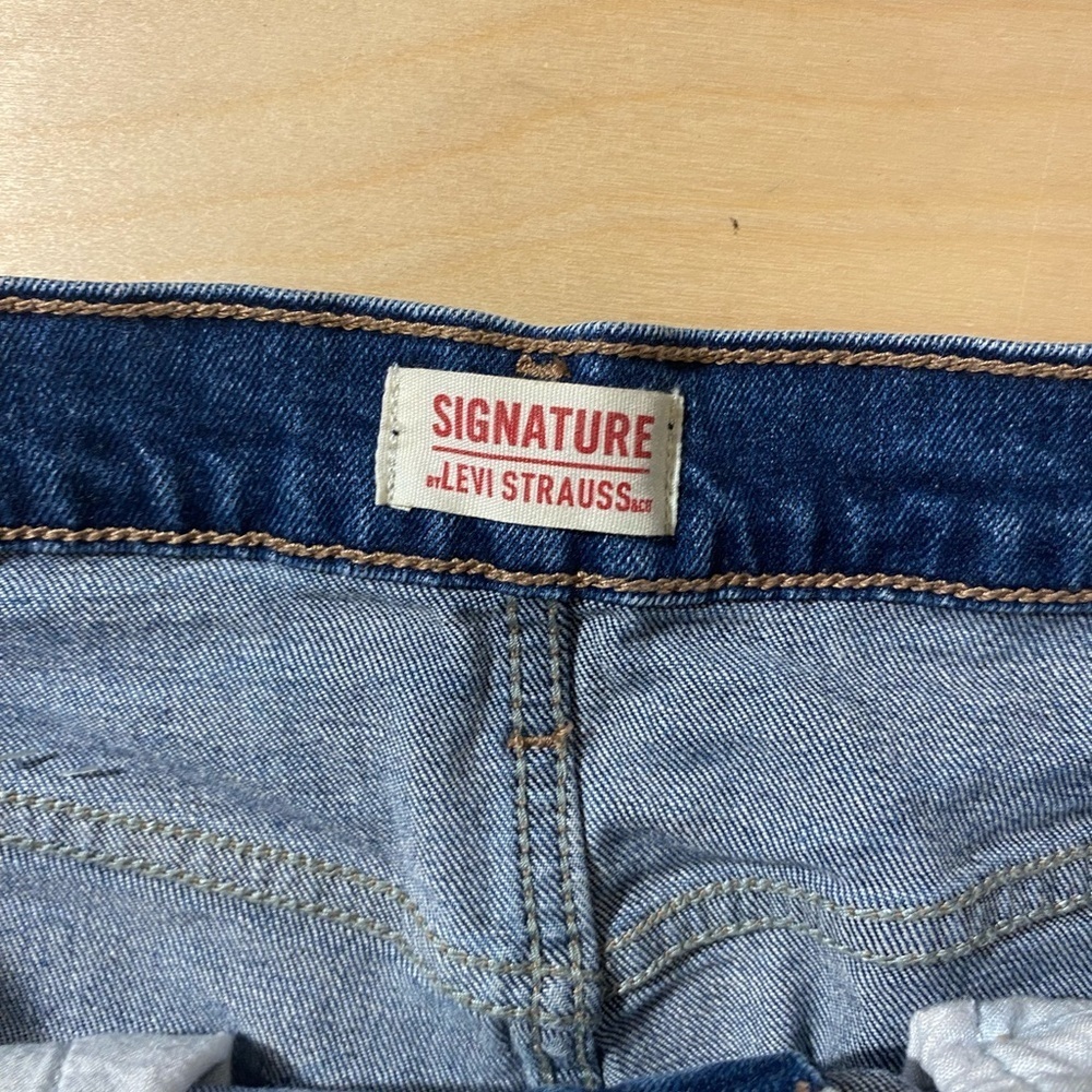 Signature Levi’s Denim Blue Men's Shorts 34 (MR) - Picture 5 of 8